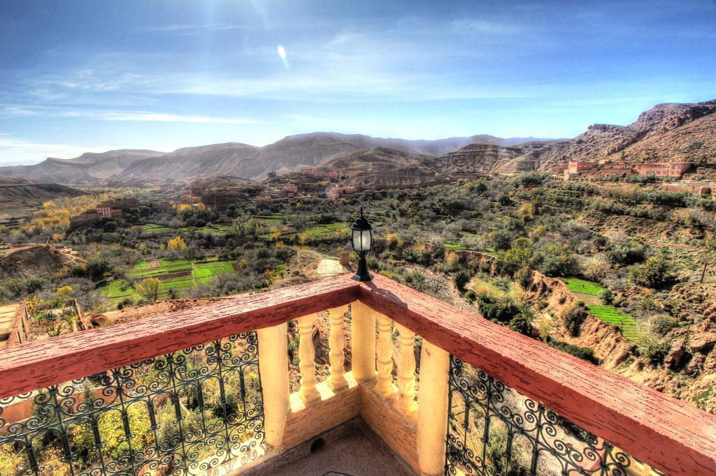 Bed and Breakfast Dar Essyaha Aït Ben Ali Exterior foto